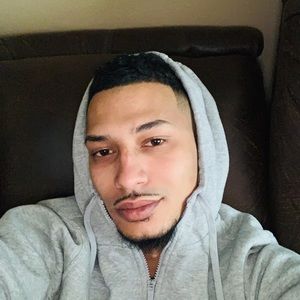 Meet your Posher, Eric